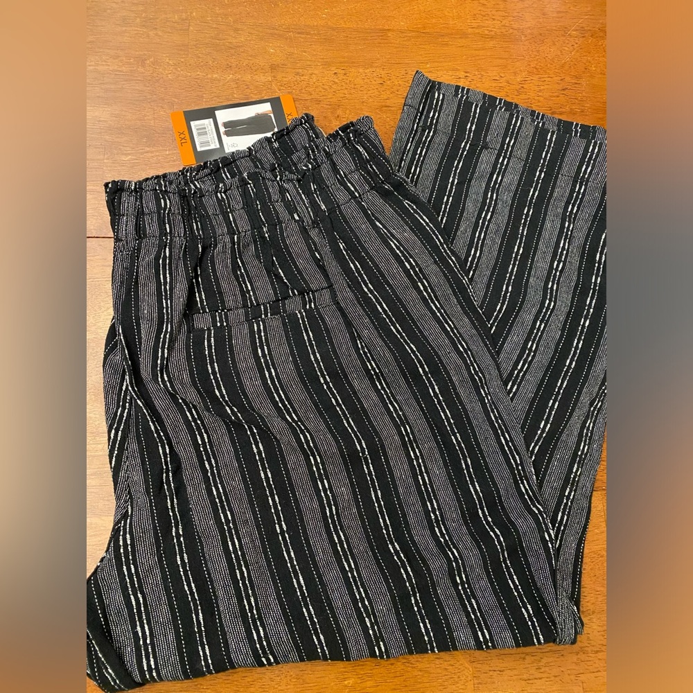 2X Briggs Black Stripe Flowy Pants